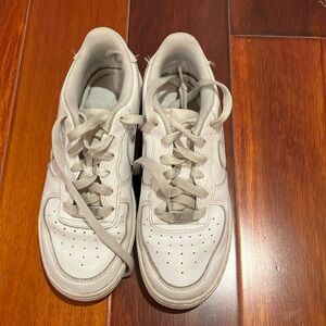 Kids Nike Air Force 1 size 4.5 youth
